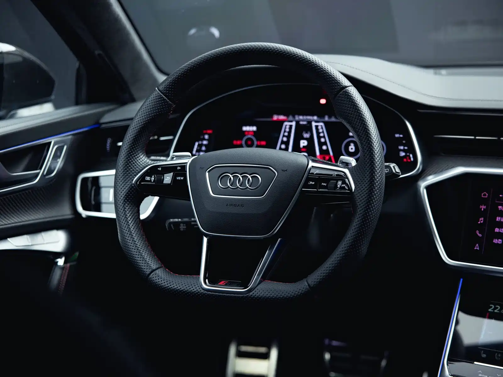 Фото 17 - Audi RS 6