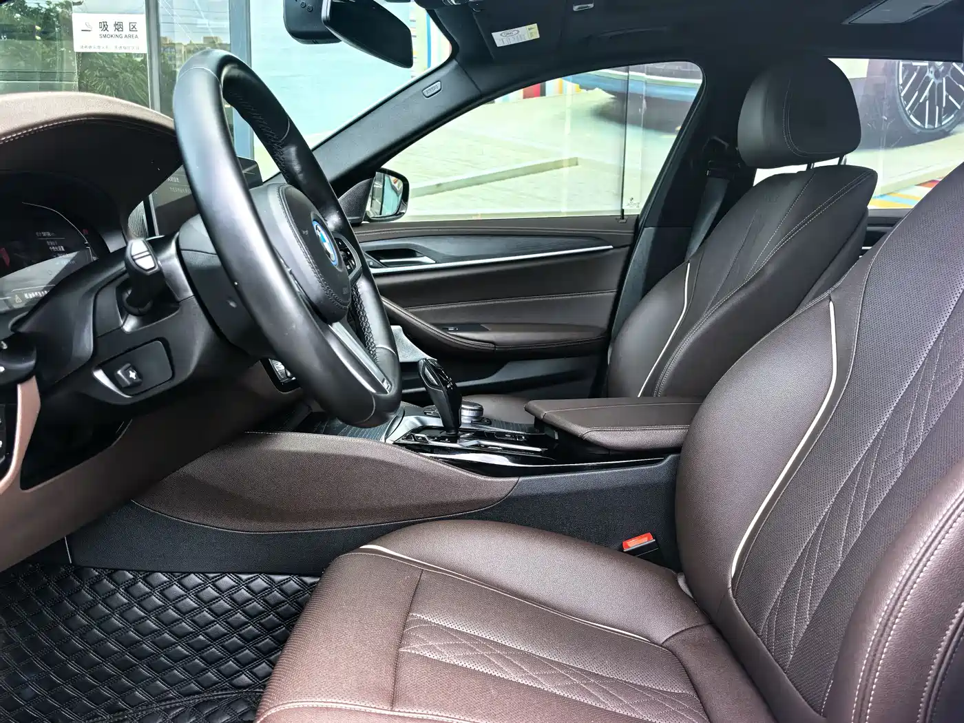 BMW 5 Series New Energy 2021 535Le M Sport Package фото 7