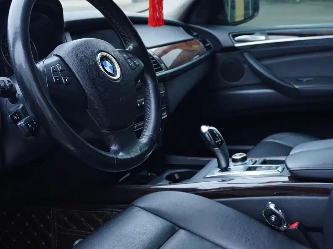 BMW X5 (Import) 2011 xDrive35i Luxury Edition фото 5