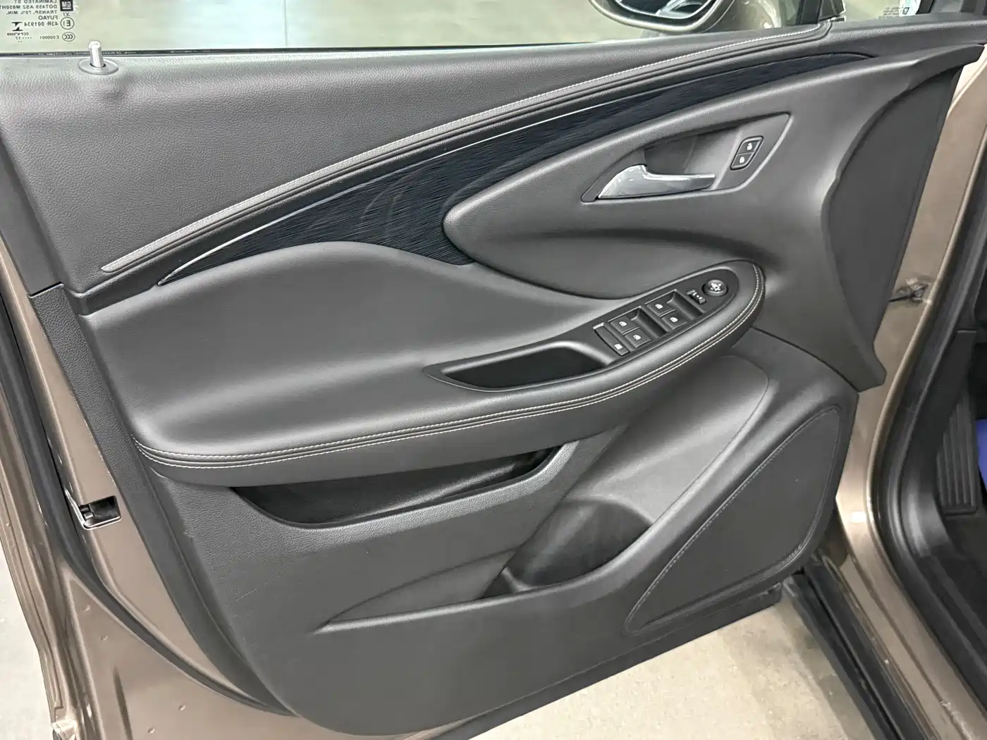 Buick Envision Plus 2017 20T FWD Premium фото 6