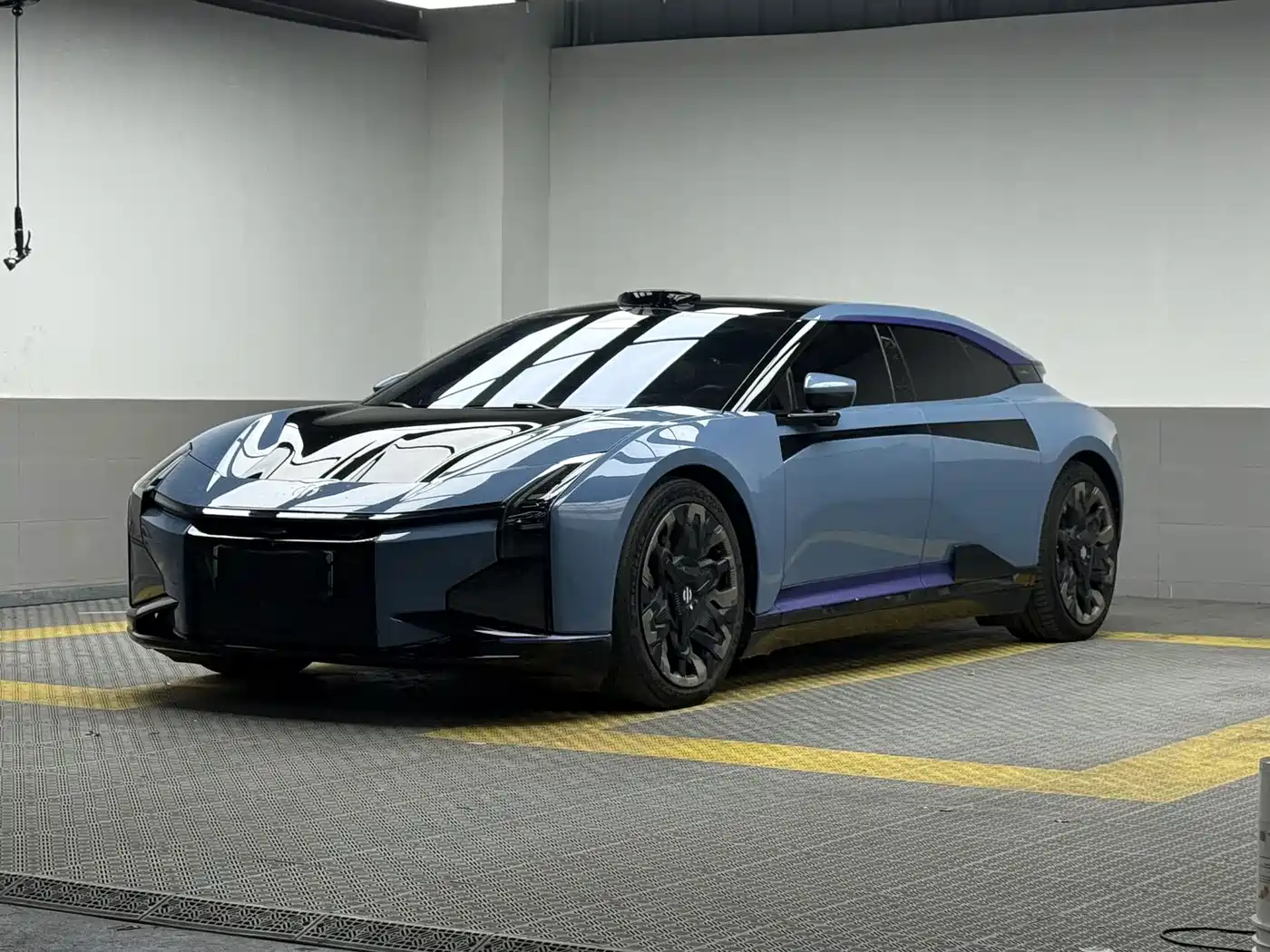 2023 HiPhi Z