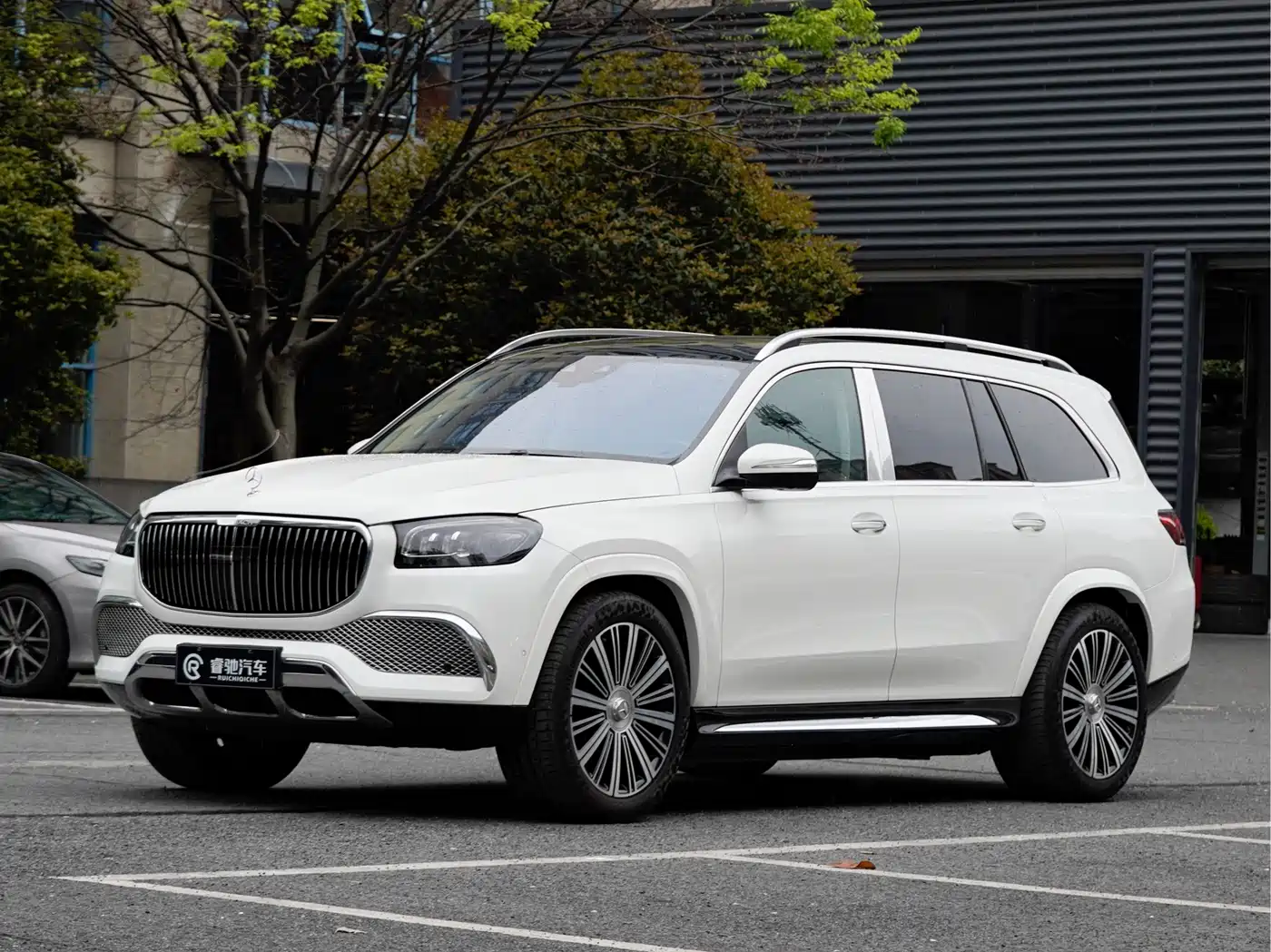 MERCEDES-BENZ MAYBACH GLS