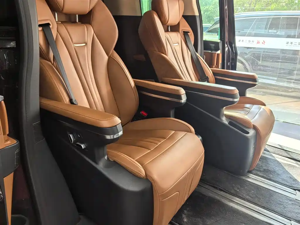 Hongqi HONGQI HQ9 PHEV