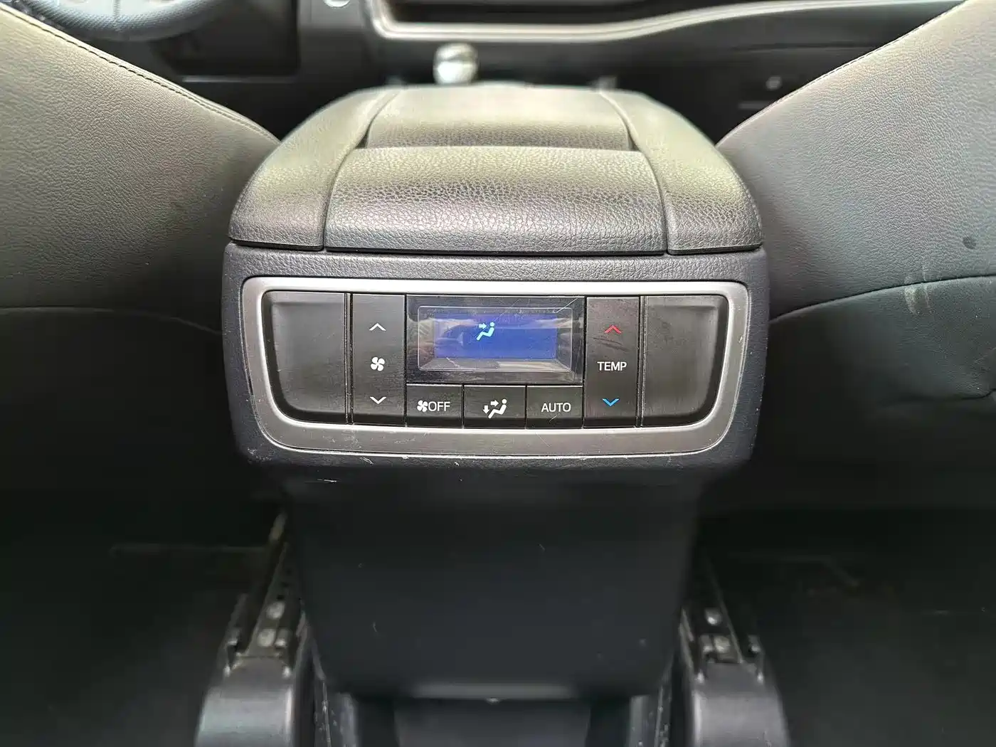Toyota Highlander 2017 2.0T 4WD Ultimate 7-Seater фото 21