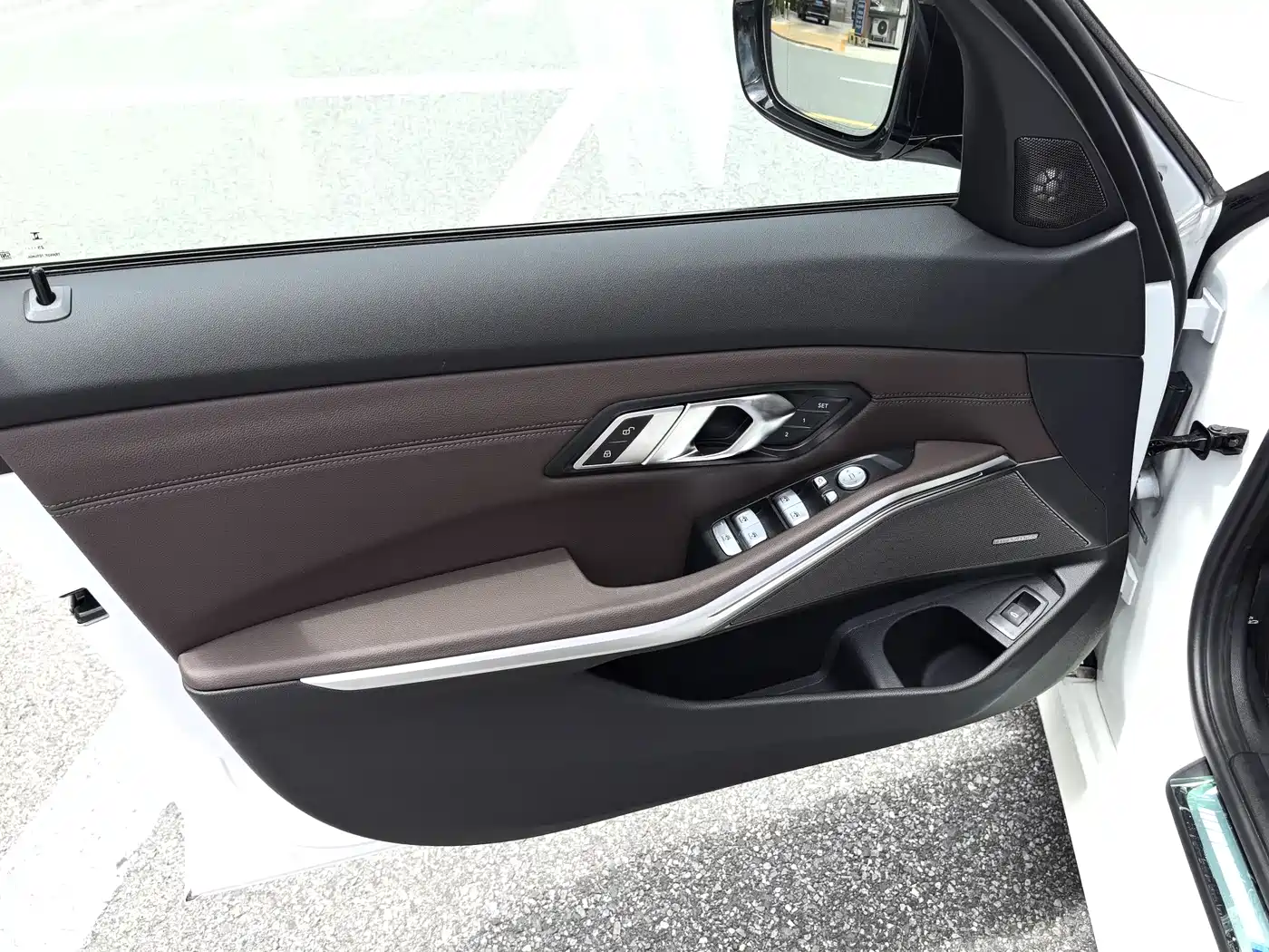 BMW 3 Series 2026 2026 330Li M Sport Shadowline Package