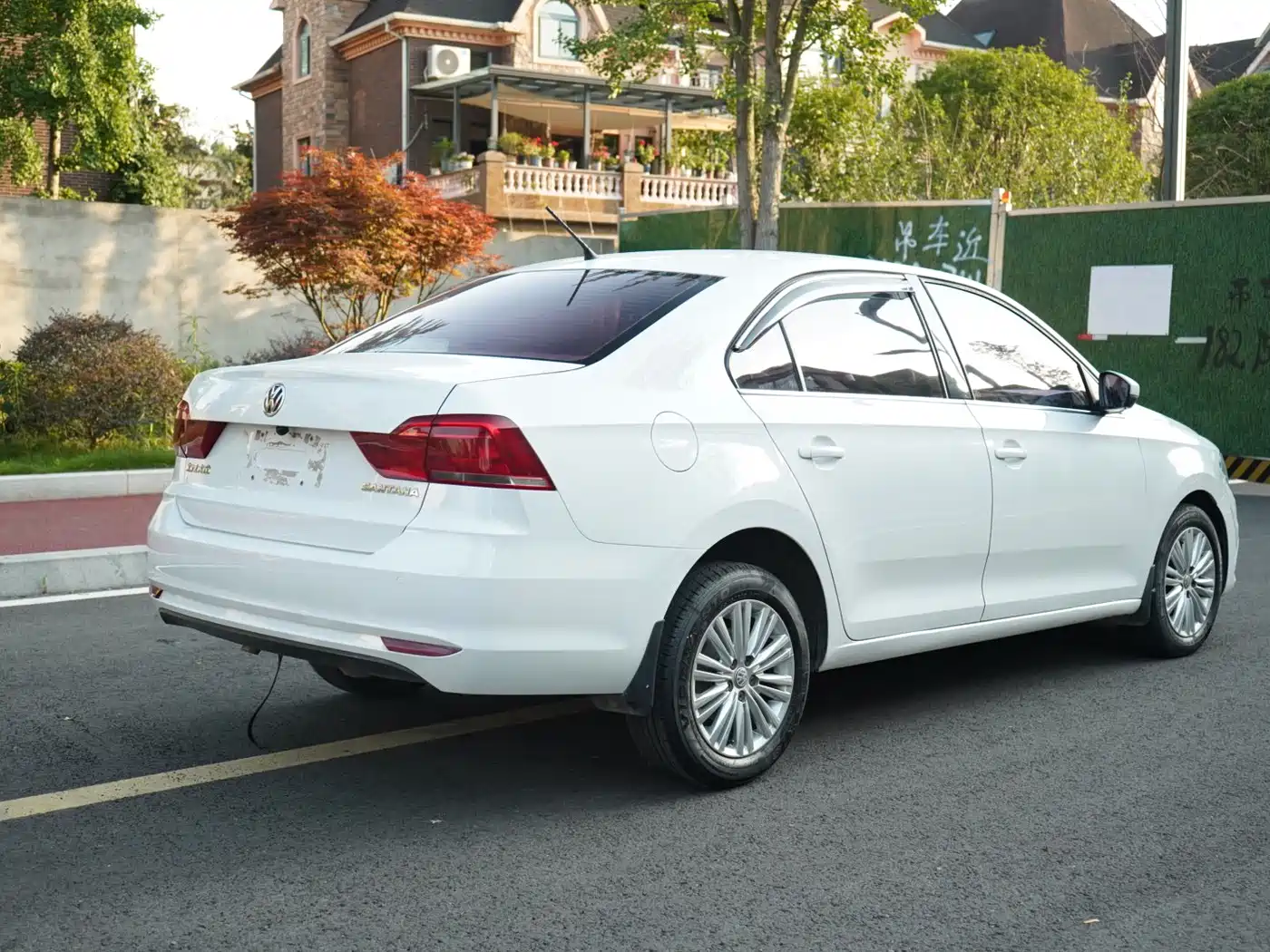 Volkswagen Santana 2018 1.5L Automatic Comfort Edition фото 5