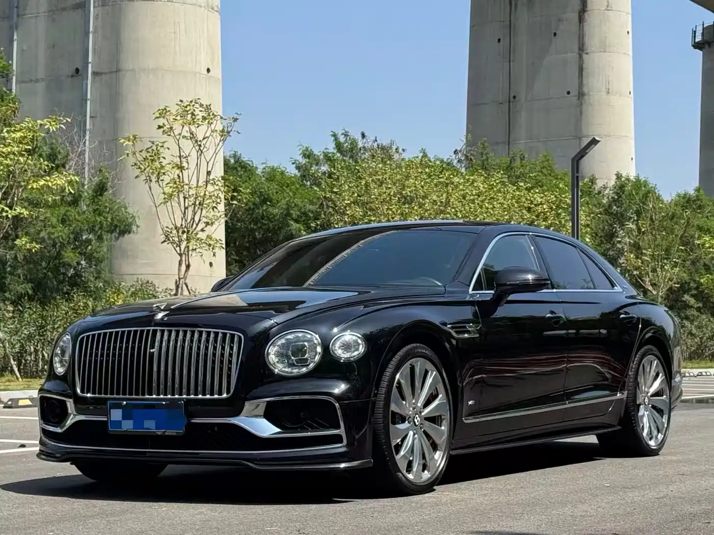Bentley Flying Spur 2021 4.0T V8 Standard Version