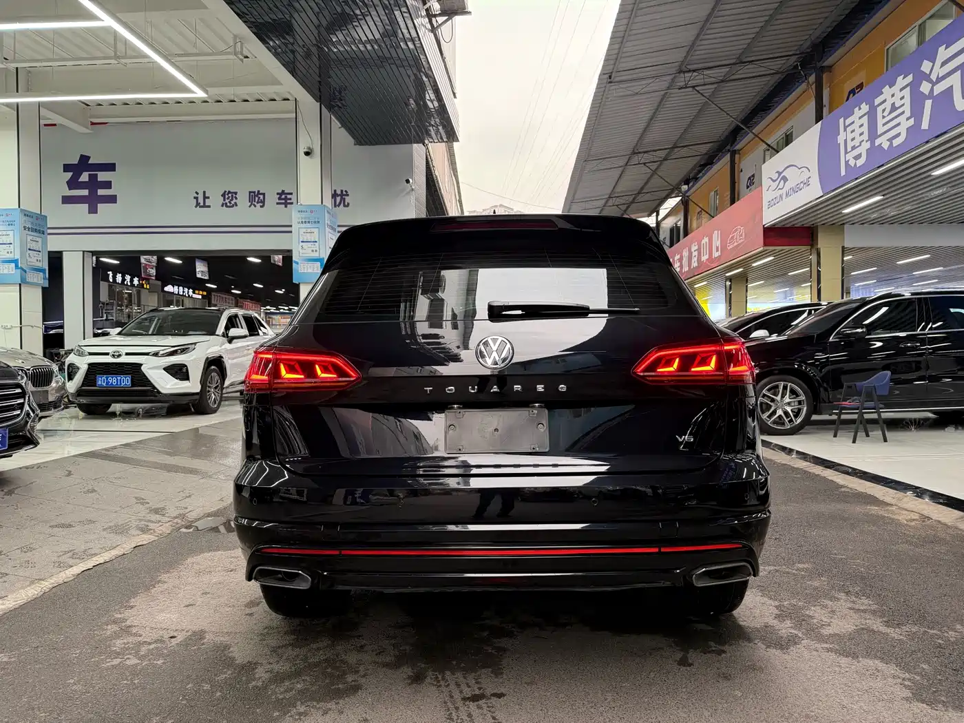Photo 24 - Volkswagen Touareg
