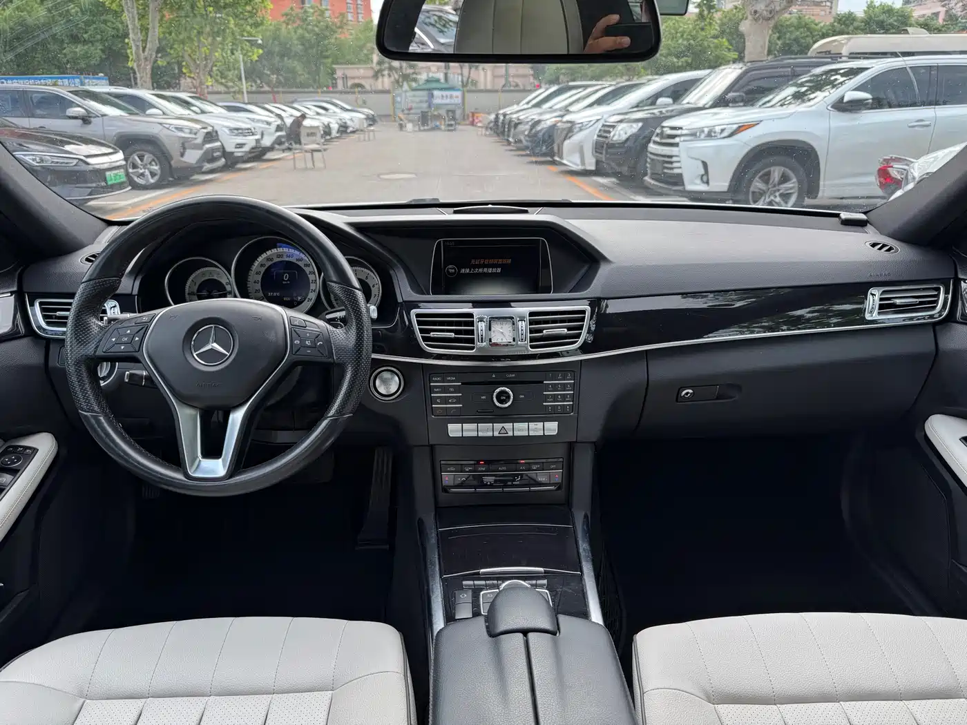 Mercedes-Benz E-Class 2015 Facelift E 260 L Sport фото 7