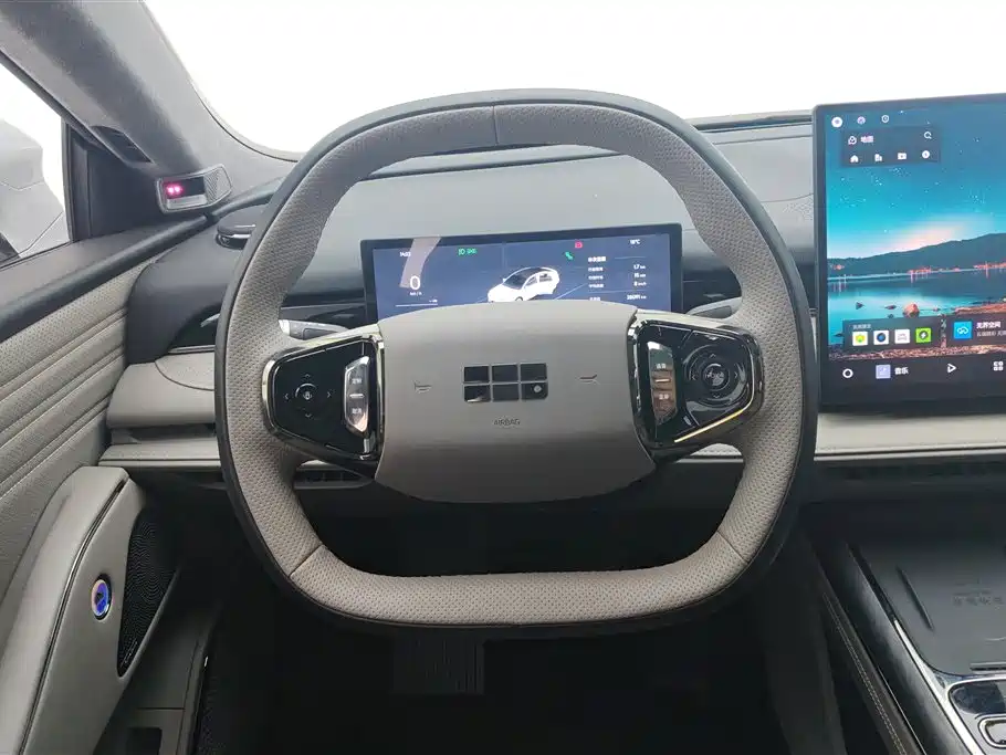 GEELY GALAXY GALAXY SPARKLE 8