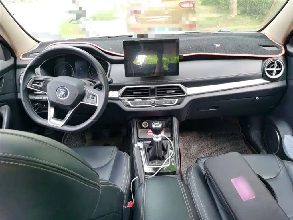 BYD Song 2020 Classic 1.5T Manual Luxury фото 13