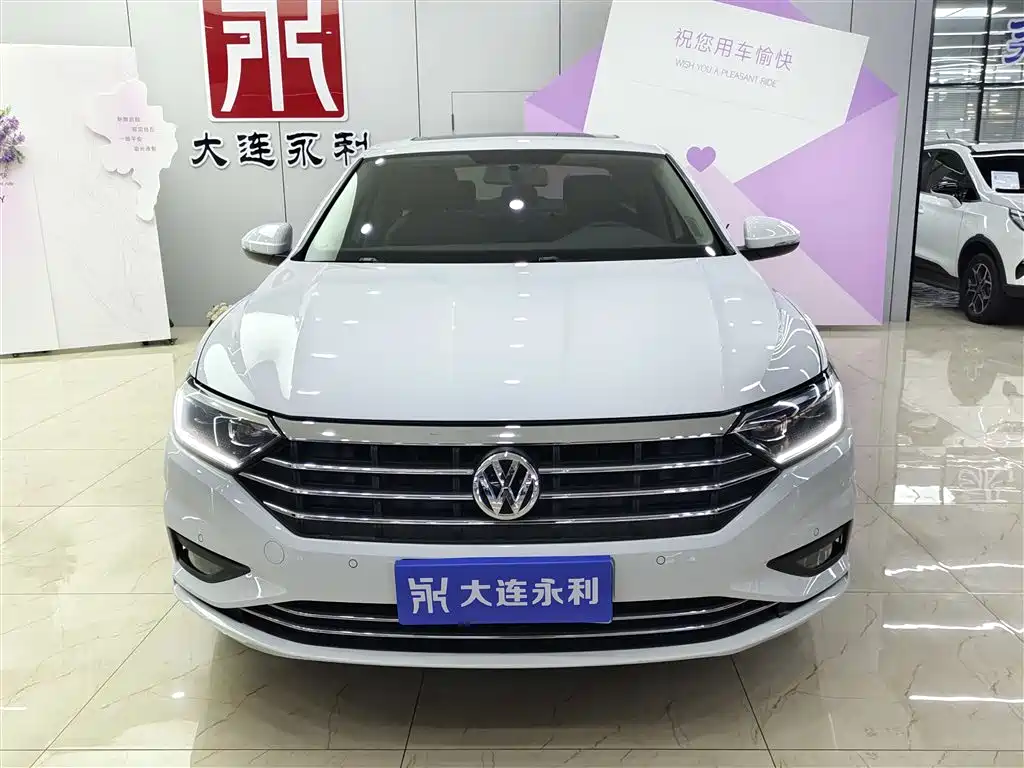 Volkswagen Sagitar 2022 280TSI DSG Surpassing Edition фото 2