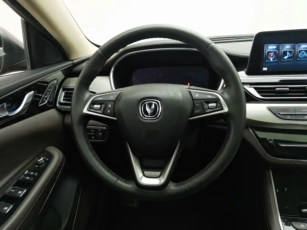 Changan Raeton CC 2018 2018 1.5T Auto Premium Class China V
