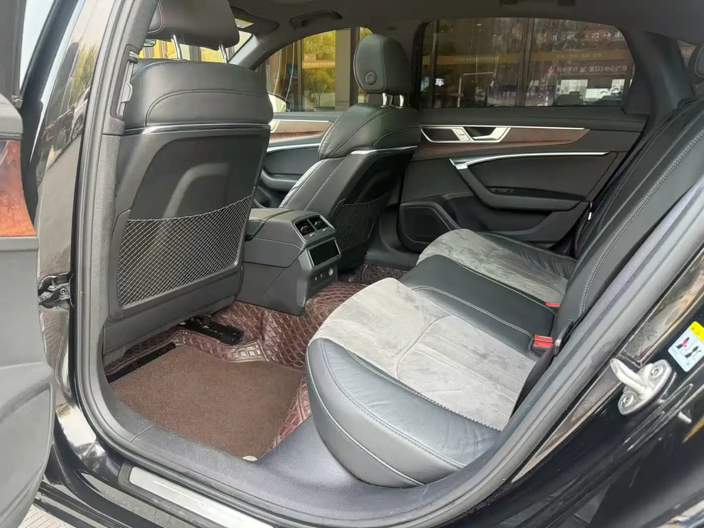 Audi A6L 2023 Facelift 45 TFSI quattro Premium Dynamic фото 8