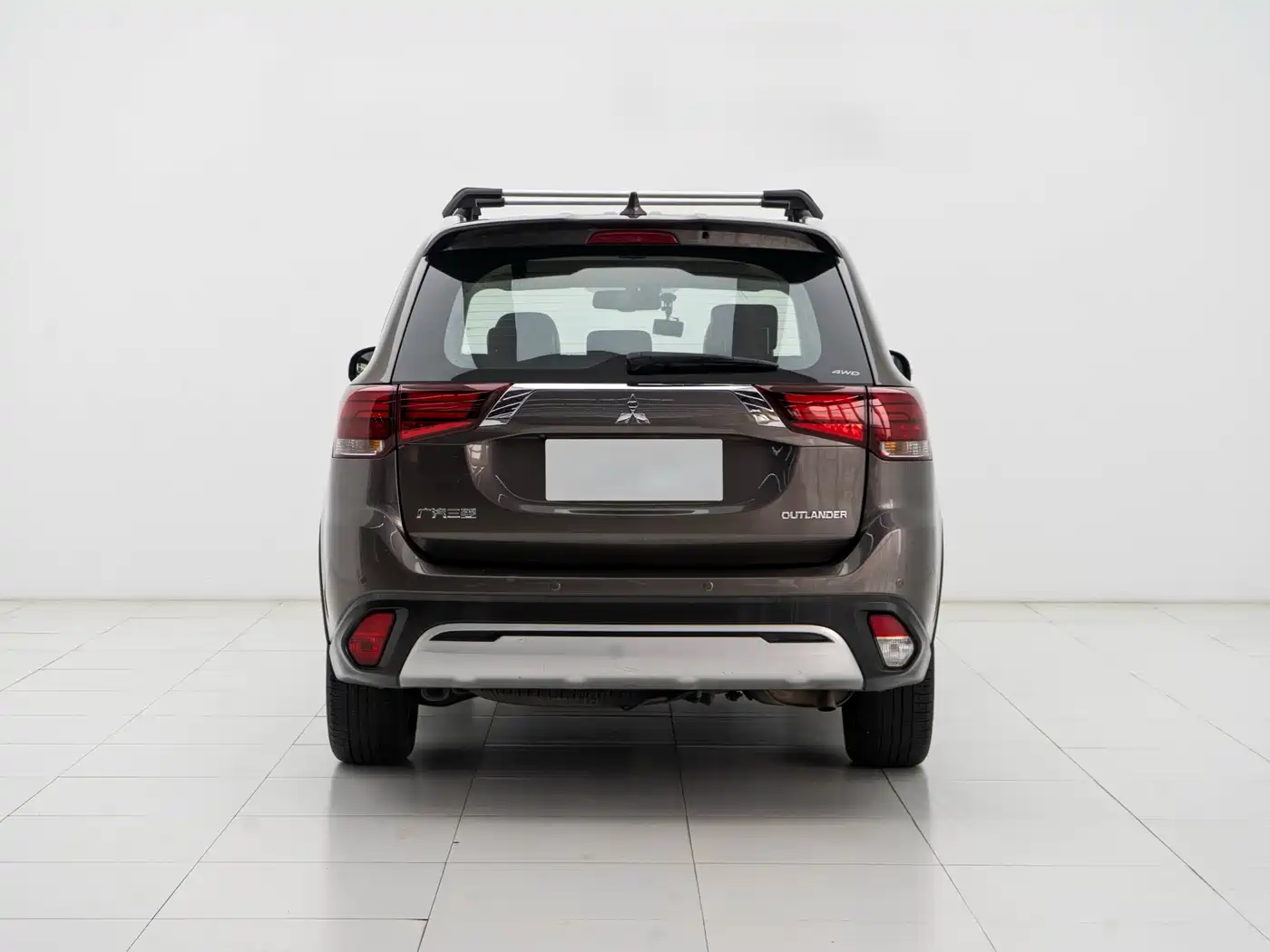 Mitsubishi Outlander 2019 2.4L 4WD Deluxe Edition 7-Seater China VI фото 4