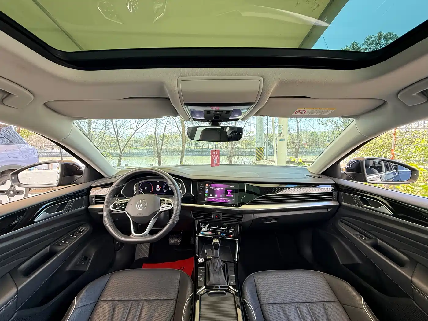 Volkswagen Passat 2024 Model 380TSI Starlight Elite фото 13