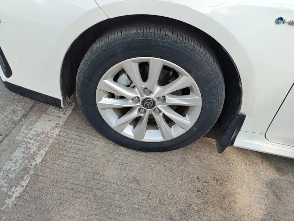 Photo 23 - Toyota Corolla