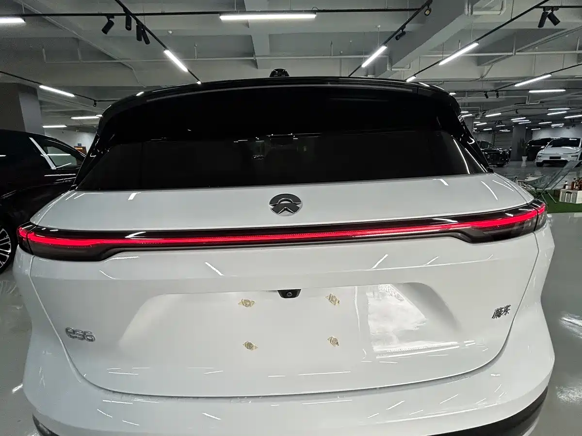 NIO NIO ES6