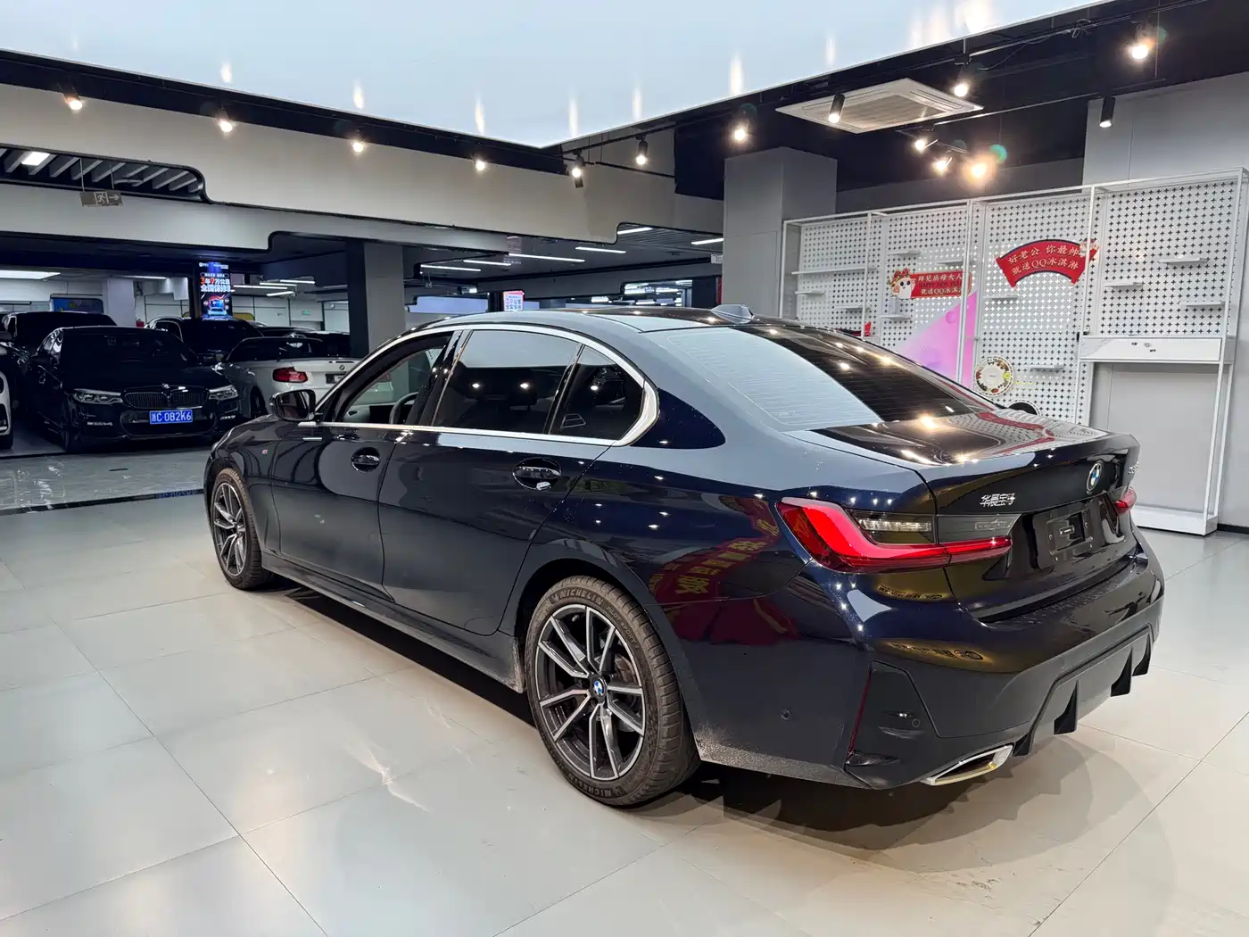 BMW 3 Series 2025 325Li M Sport Package фото 6