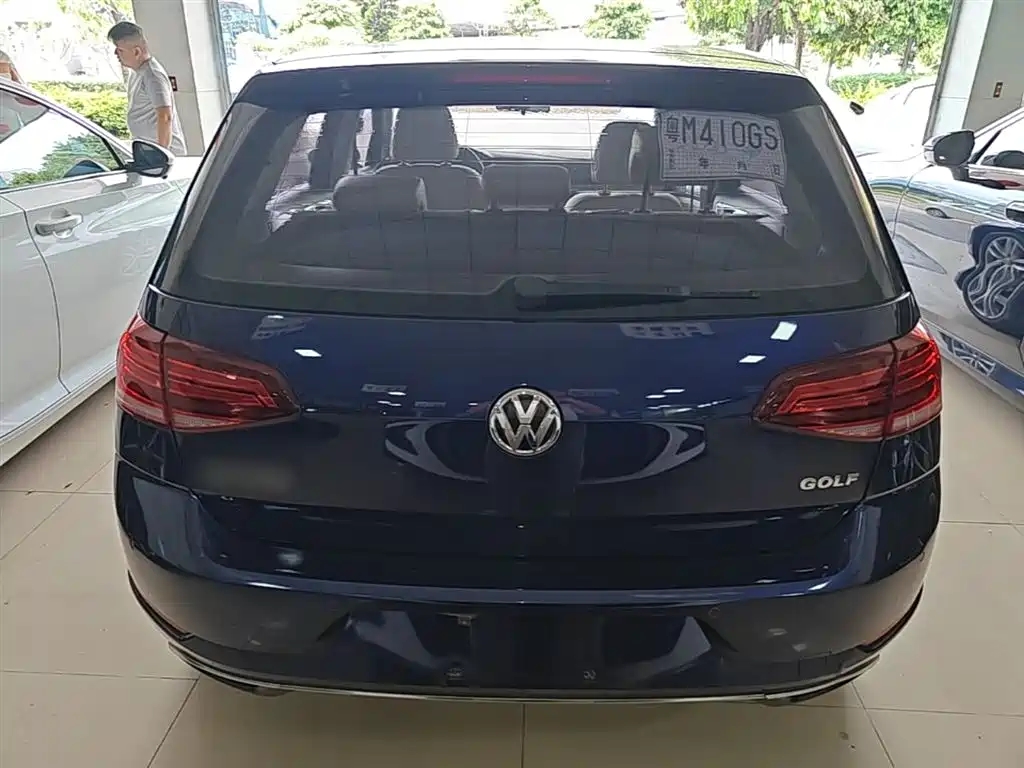 Volkswagen Golf 2018 1.6L Automatic Comfort фото 6