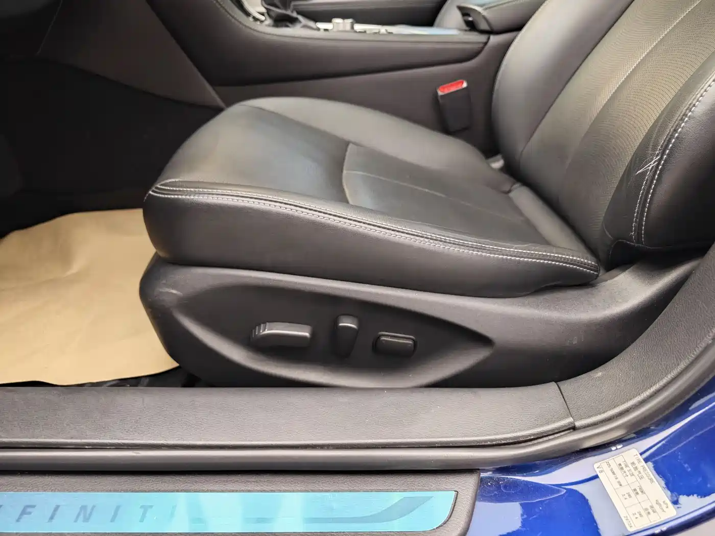 Infiniti Q50L 2021 2018 2.0T Premium Edition (China VI)