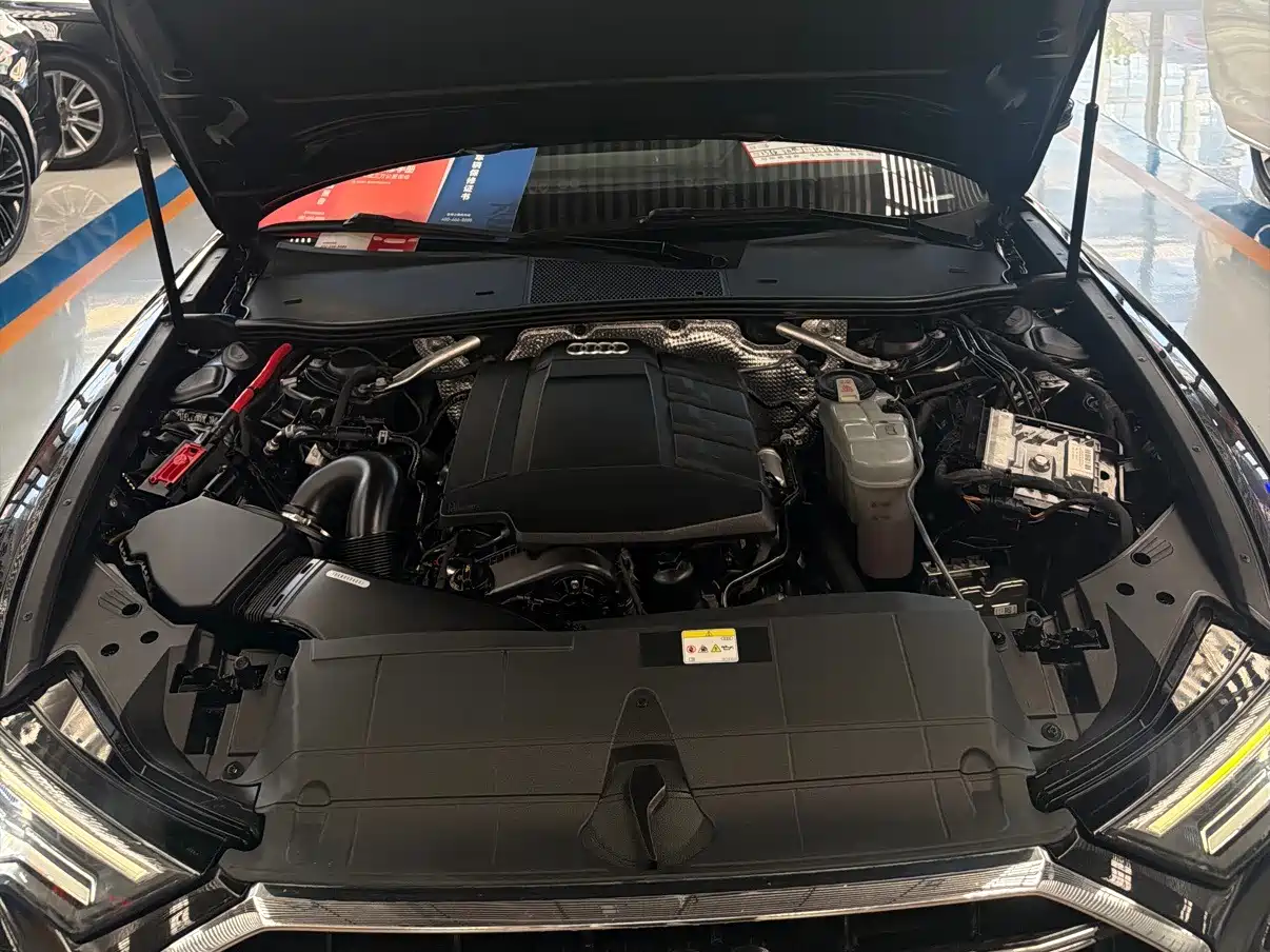 Photo 21 - Audi A6L