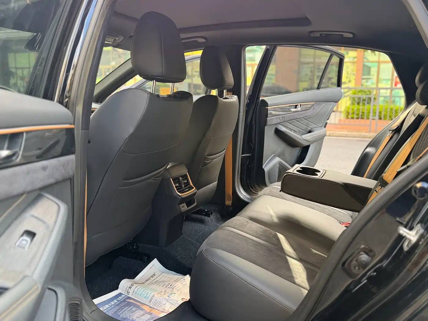Dongfeng Aeolus Yixuan MAX 2022 2021 1.5T Dark Night Dawn Edition
