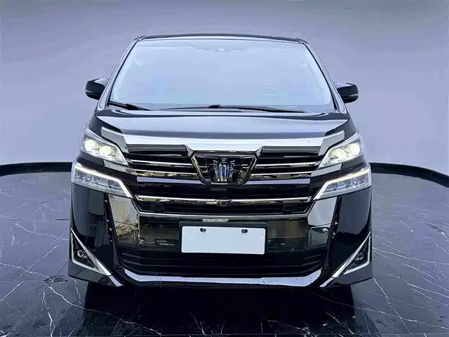 Toyota Vellfire 2021 Crown Hybrid 2.5L HV Premium Edition — фото 2