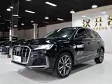 Фото 1 - Audi Q7