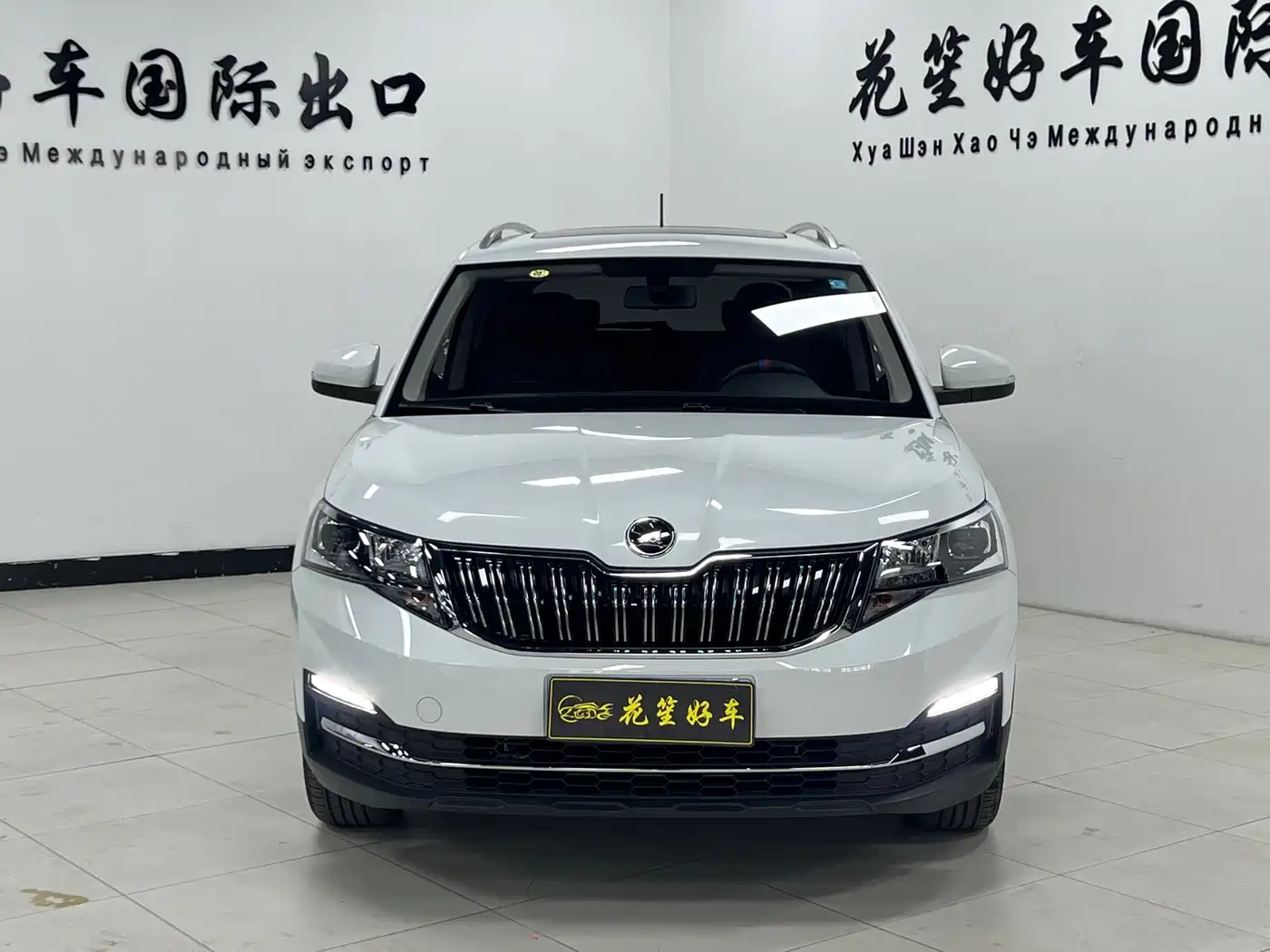 Škoda Kamiq 2023 Facelift 1.5L Auto Comfort Edition фото 2