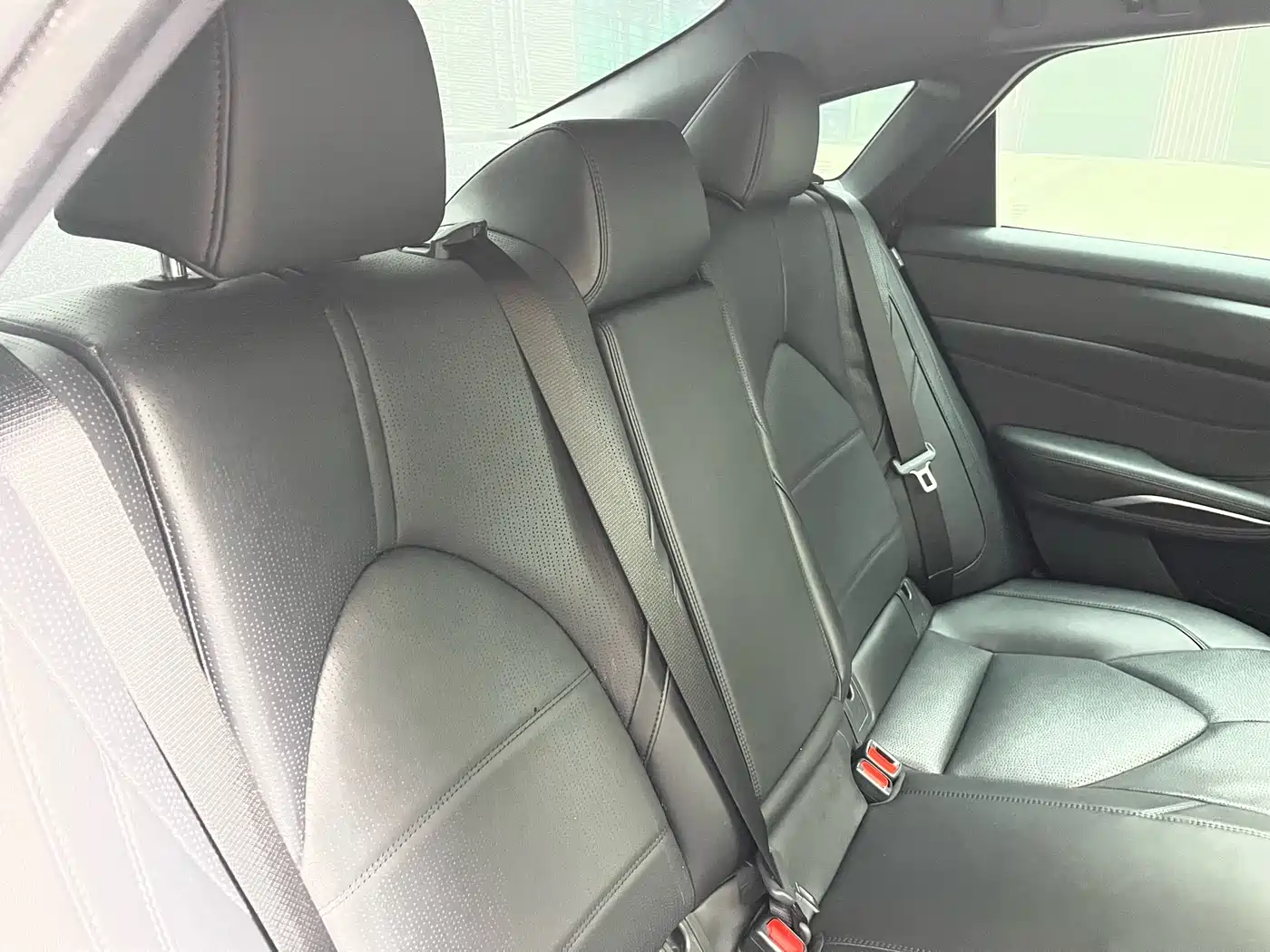 Toyota Avalon 2023 2.5L Luxury Edition фото 24