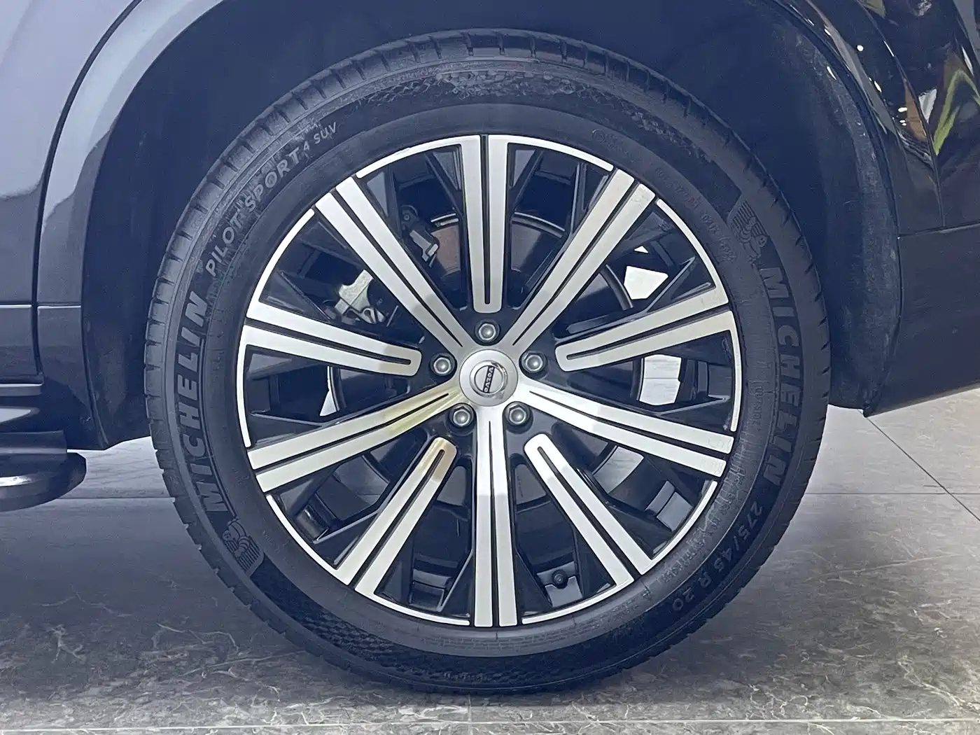 Volvo XC90 2023 2022 B6 Smart Elite Luxury 7-Seater