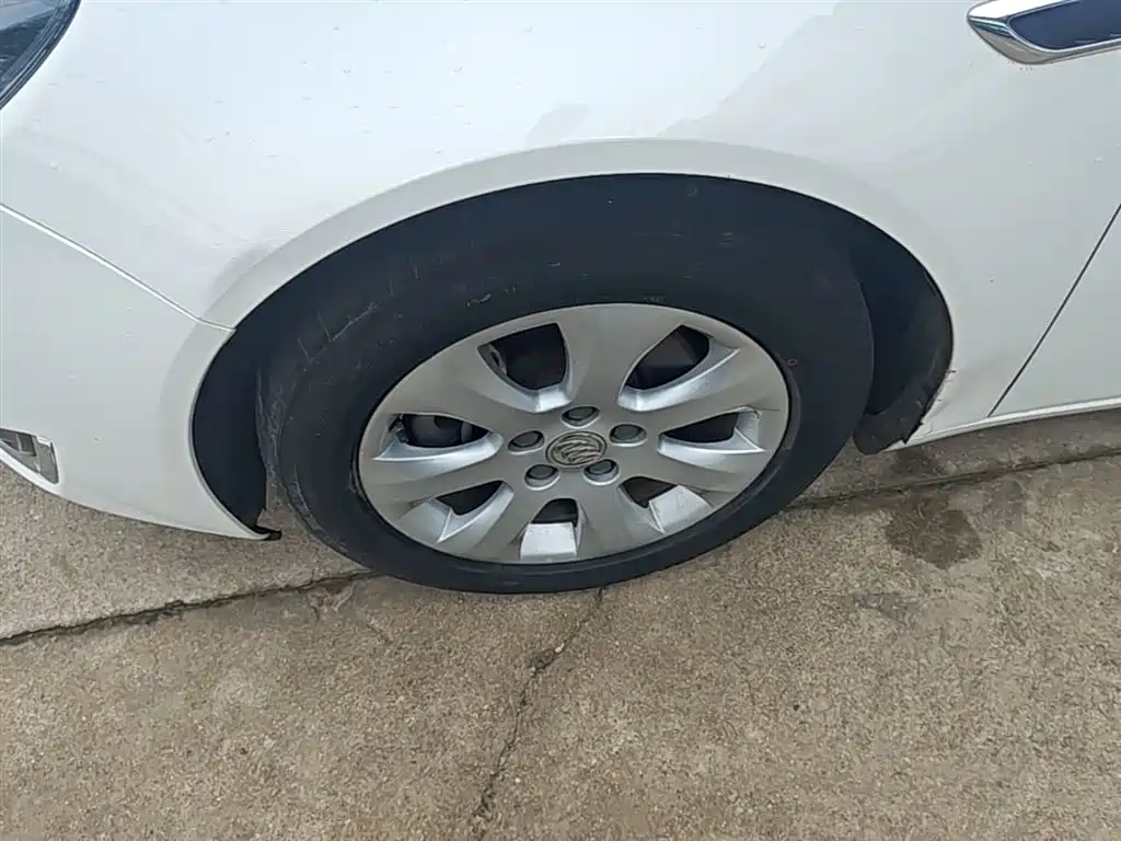 Buick Regal 2015 1.6T Leading Tech Edition фото 23