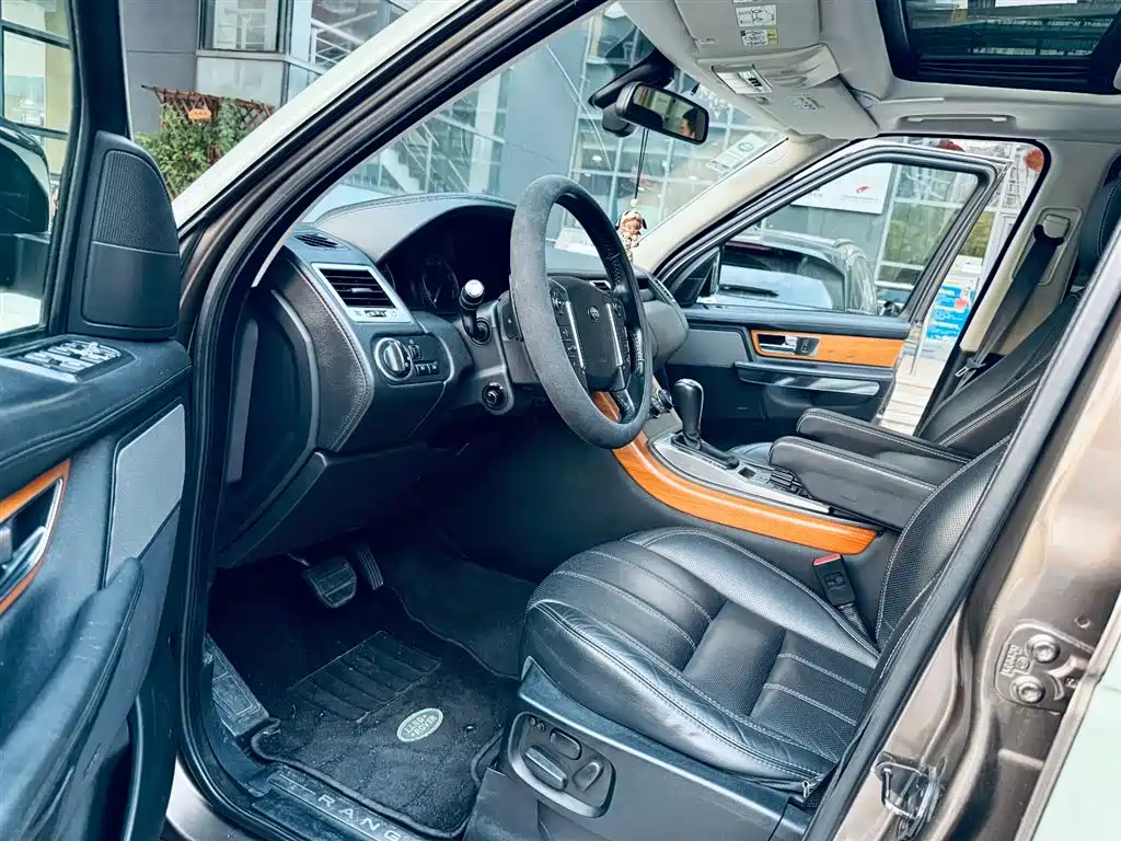 Land Rover Range Rover Sport 2012 5.0 SC V8 HSE фото 11