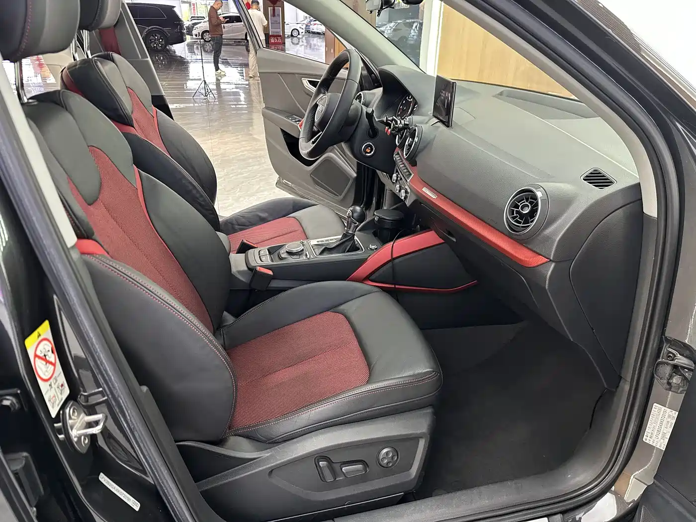 Audi Q2L 2018 35 TFSI Fashion Dynamic China VI фото 10