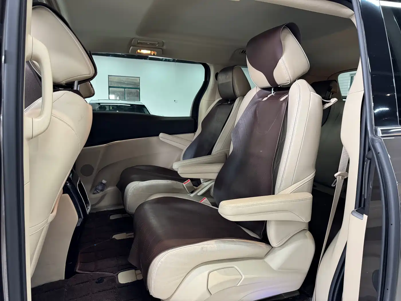 Buick GL8 2023 Facelift Land Business Class Luxury фото 10