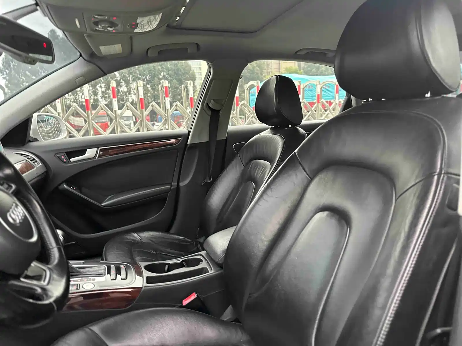 Фото 11 - Audi A4L