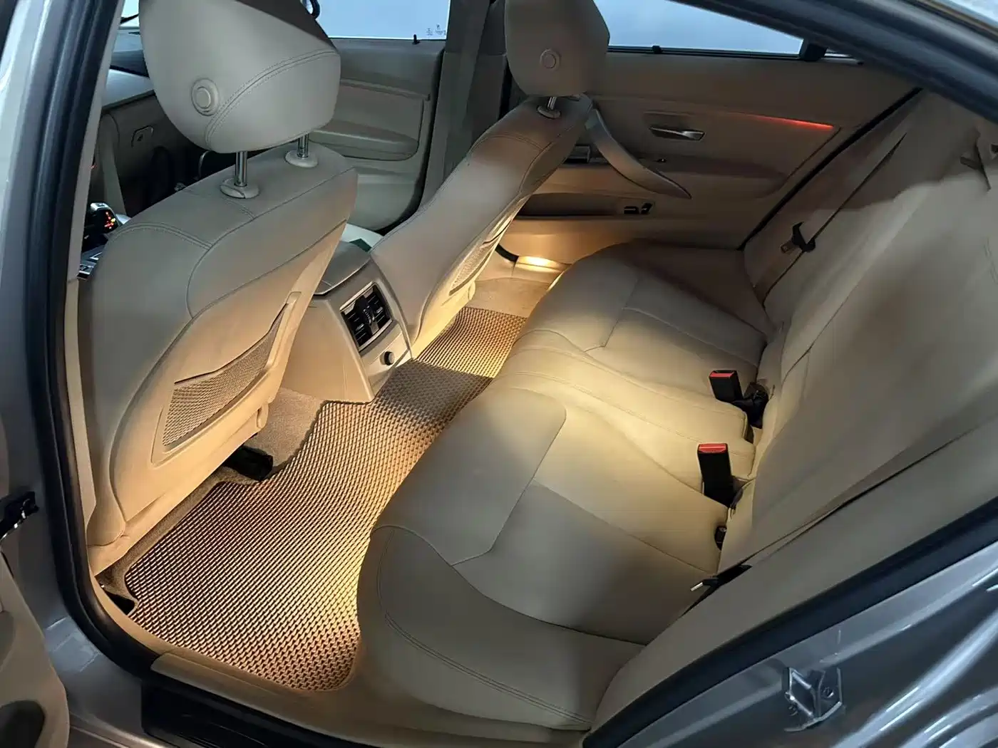 Фото 5 - BMW 3 Series