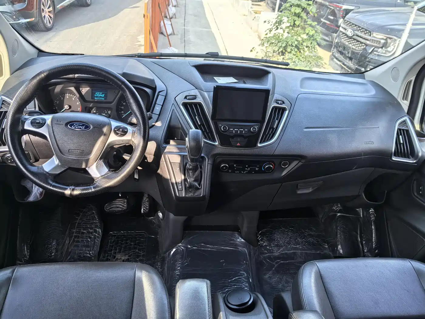 Ford Tourneo 2020 2020 2.0T Auto Elite Edition China VI