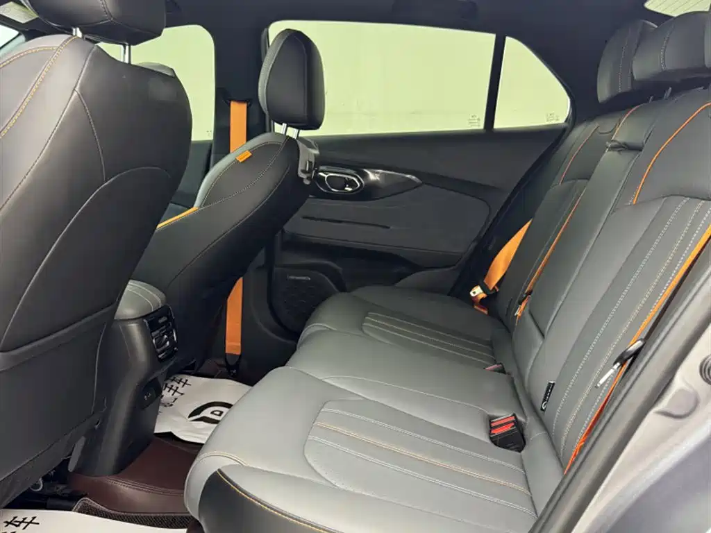 GAC Trumpchi Trumpchi Emkoo 2022 270T DCT J16 R-style Track Edition фото 8