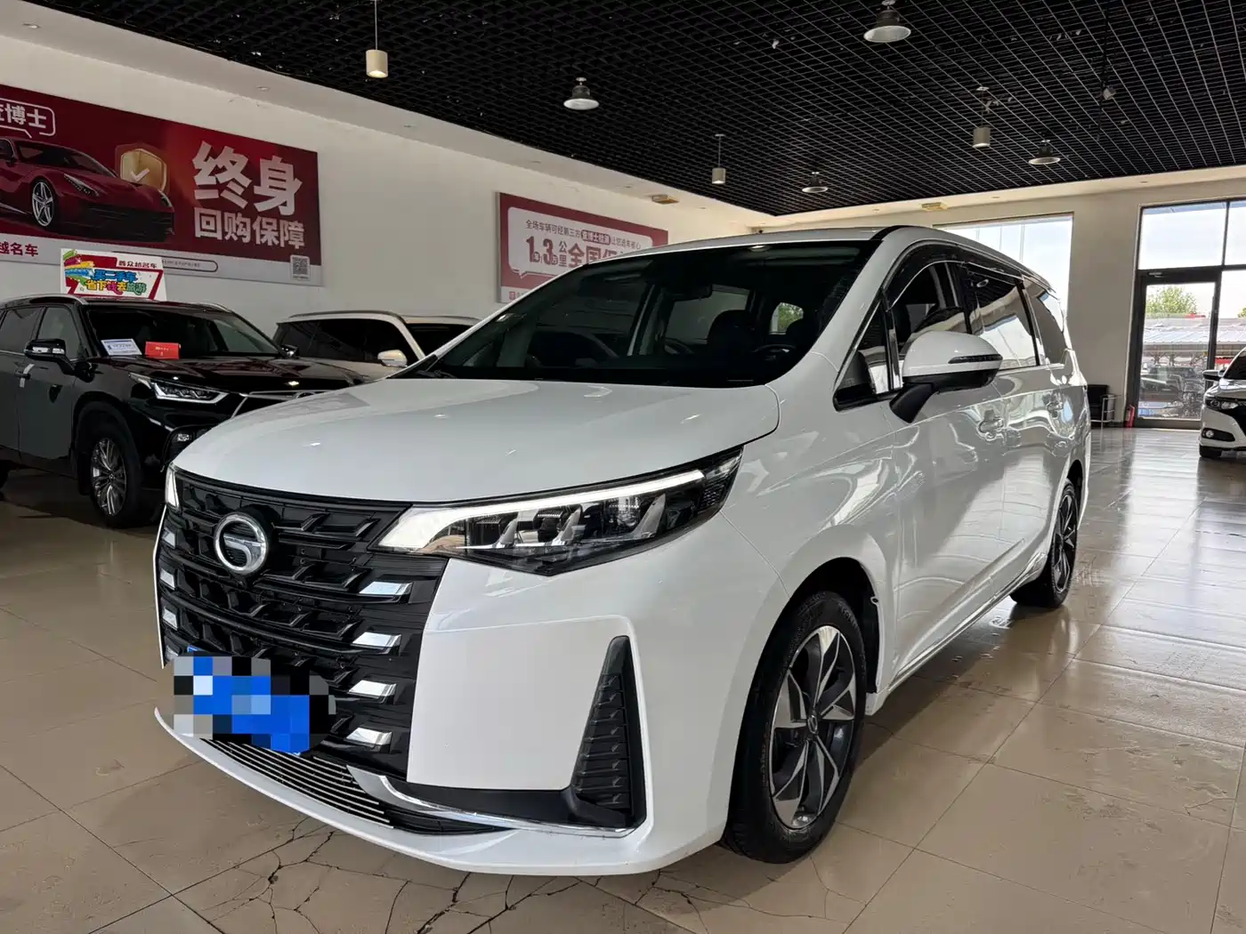 GAC Trumpchi Trumpchi M6 2021 270T DCT Honor Edition (6-seater)