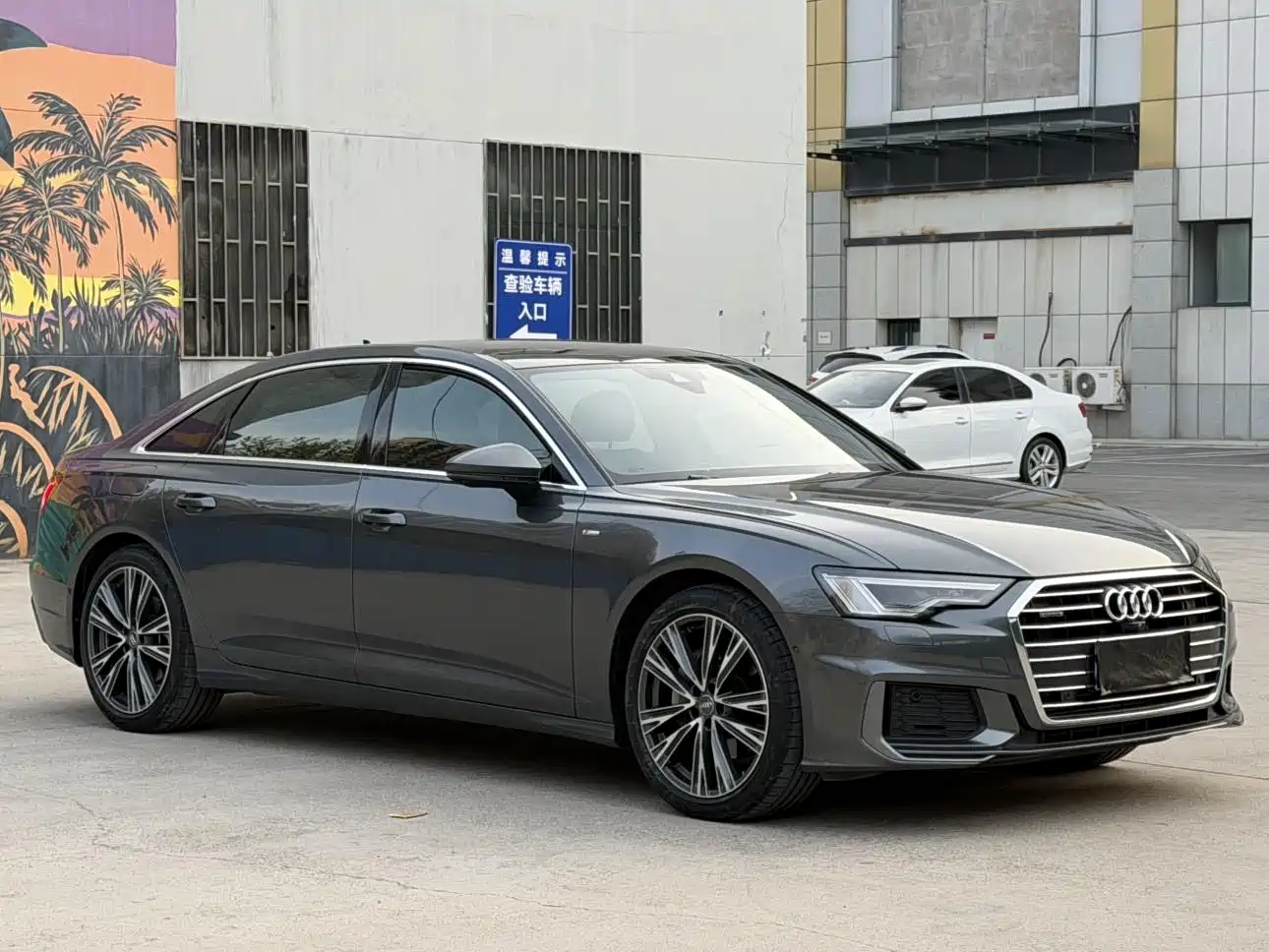 Audi A6L 2021 45 TFSI quattro Exclusive Sport фото 3