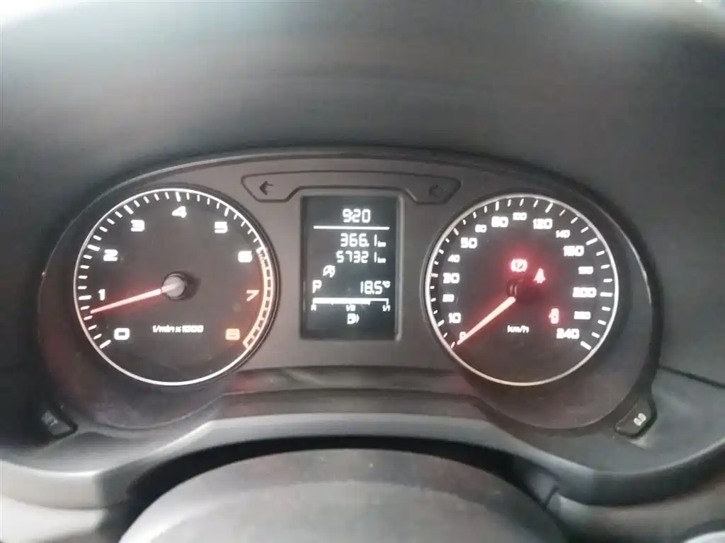Audi A1 2014 30 TFSI Fashion фото 12