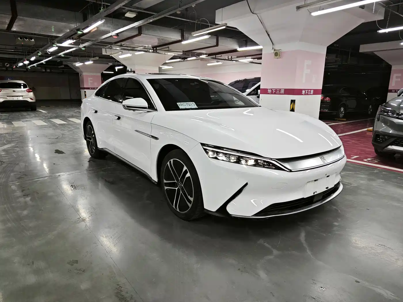BYD Han 2020 EV Extended Range Premium фото 4