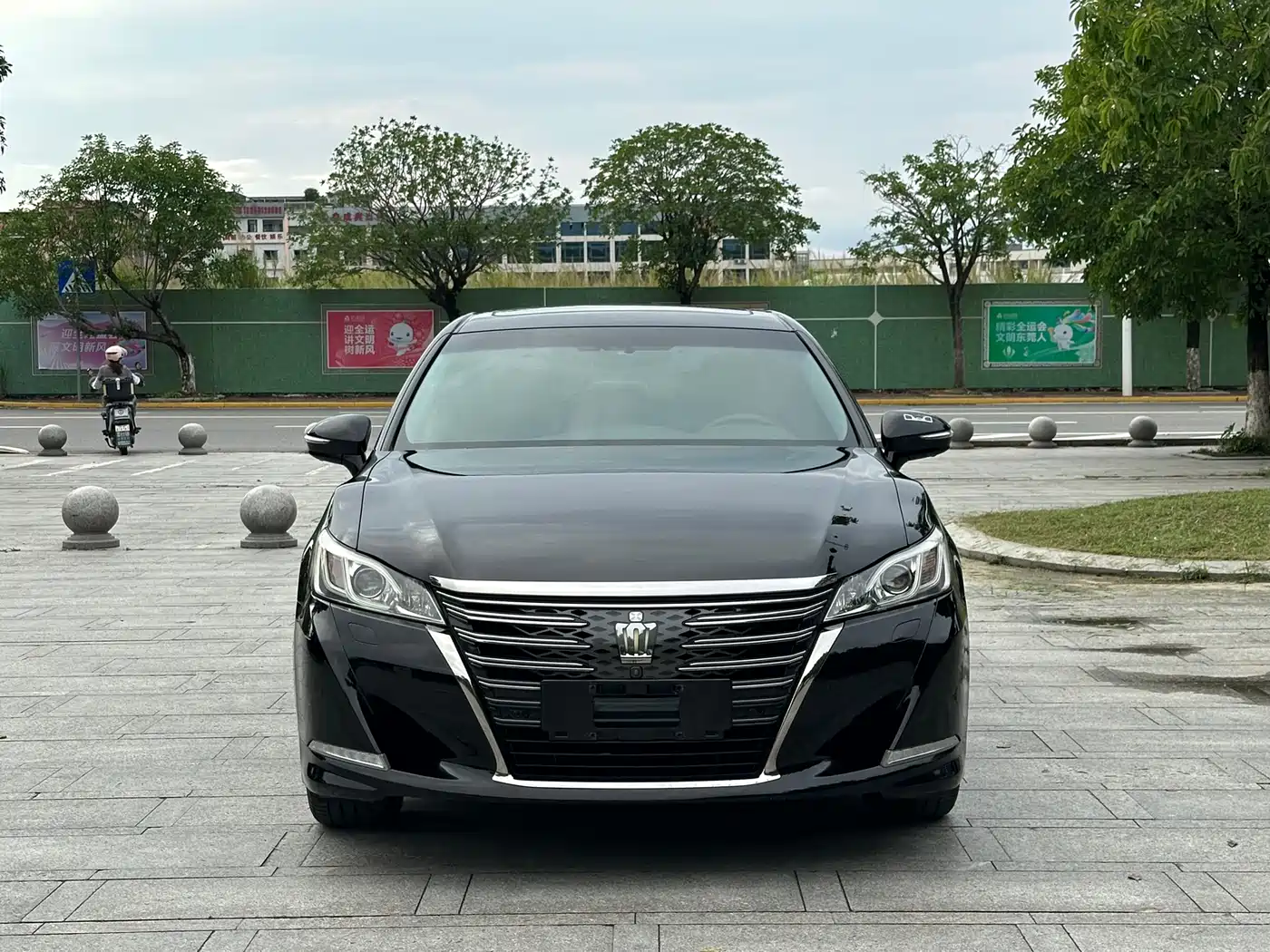 Toyota Crown 2018 2.0T Sport Edition фото 2
