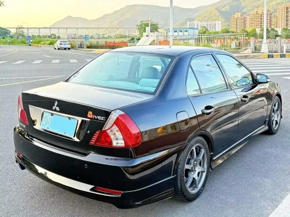 Mitsubishi Lancer 2012 1.6L Manual Luxury EXi фото 4