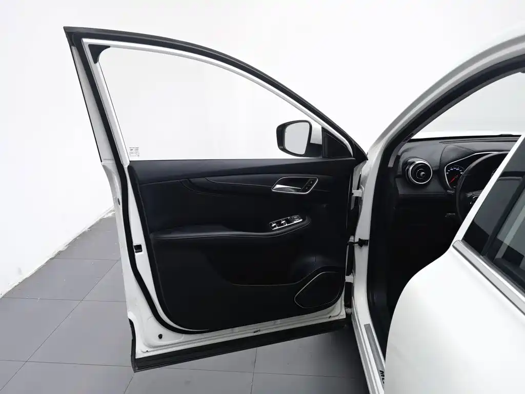 MG HS 2019 2018 20T Auto 2WD Hormone Passion Edition (China V)