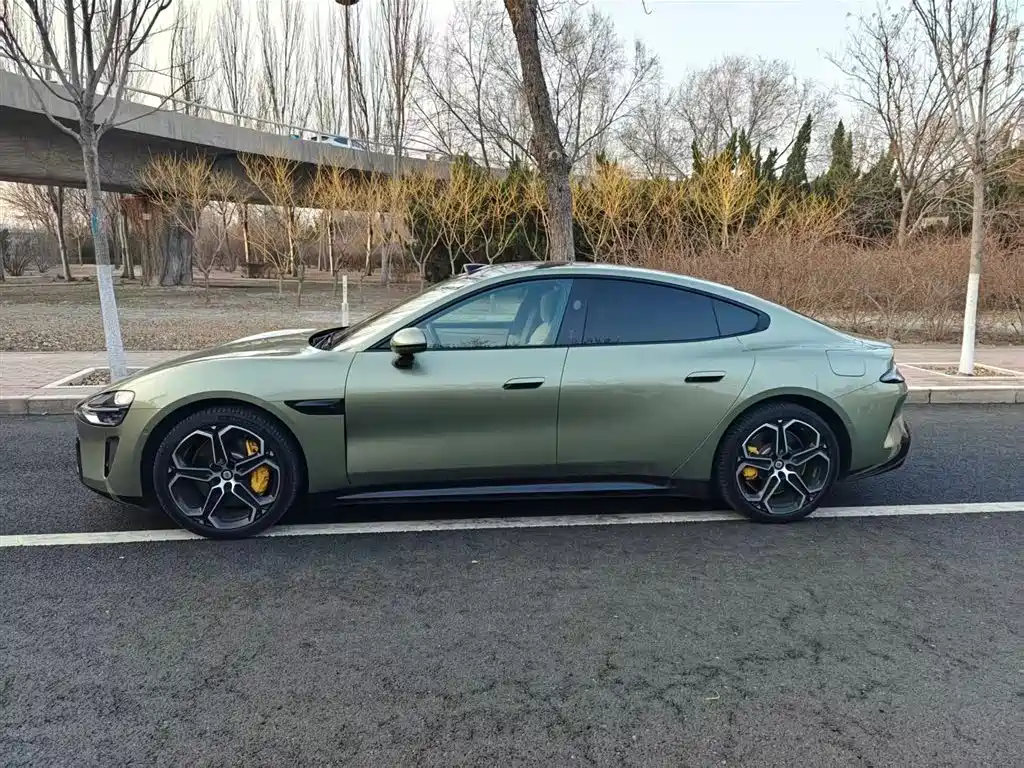 XIAOMI CAR XIAOMI SU7