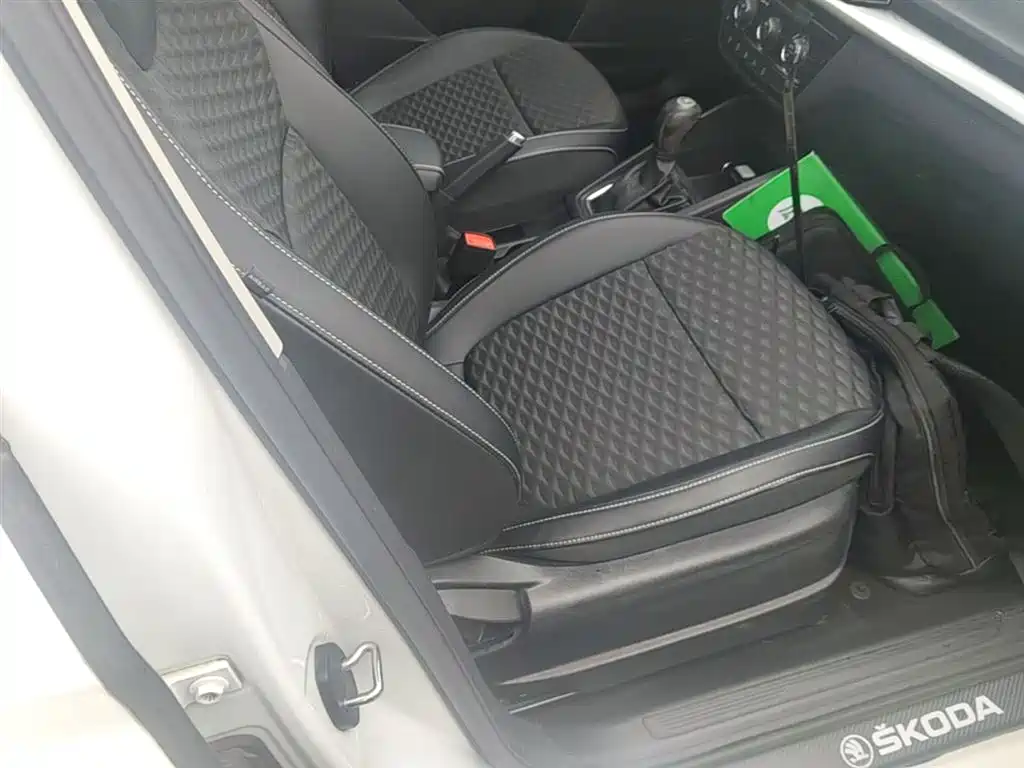 Škoda Kamiq 2018 1.5L Automatic Comfort Version China VI фото 25