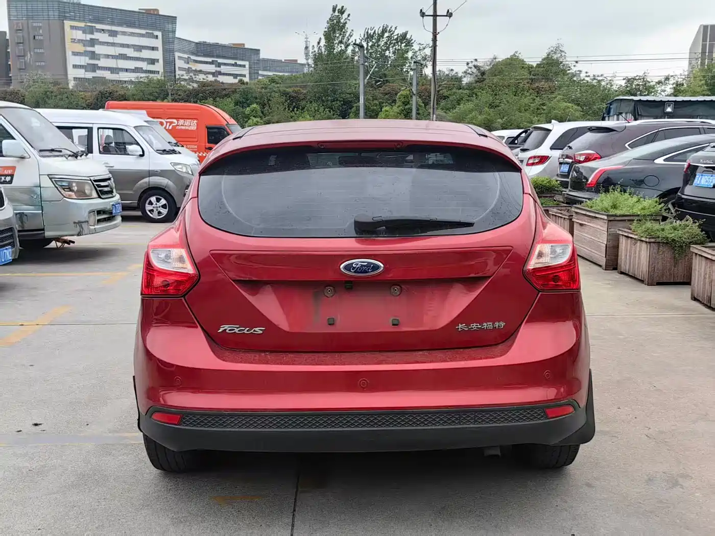 Photo 11 - Ford Focus